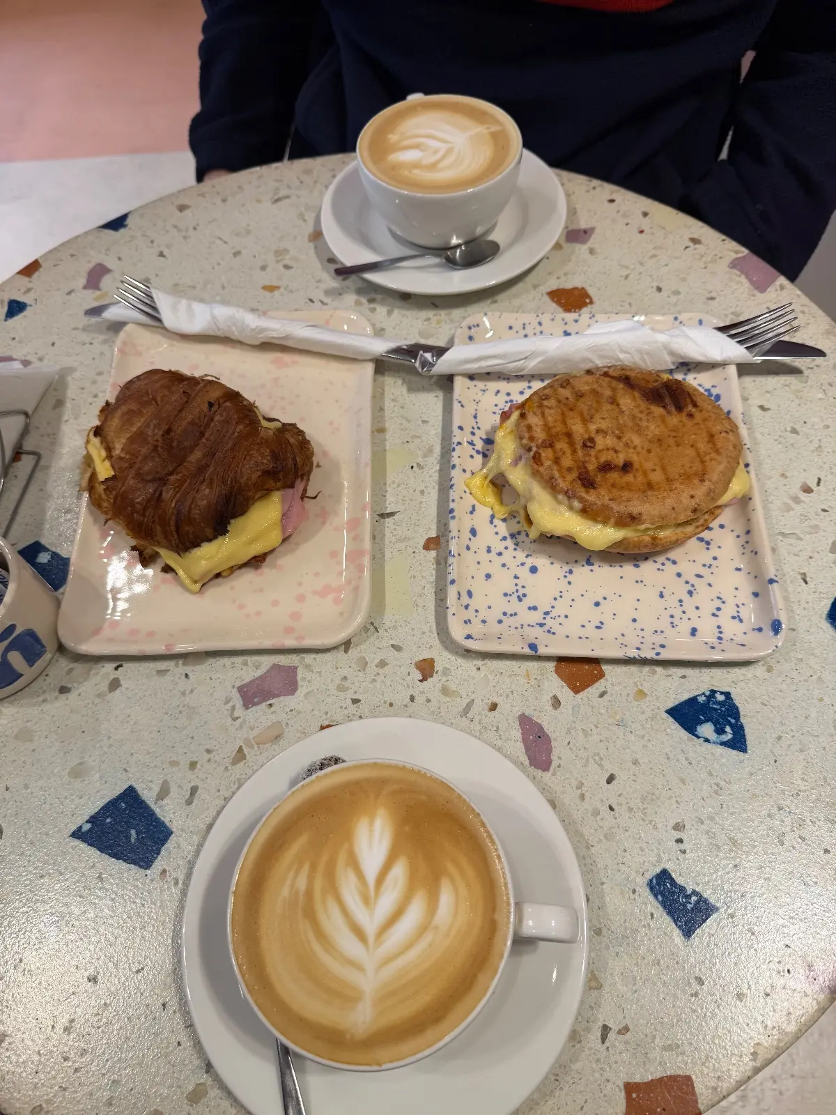 INSOLITO CAFE — foto 4