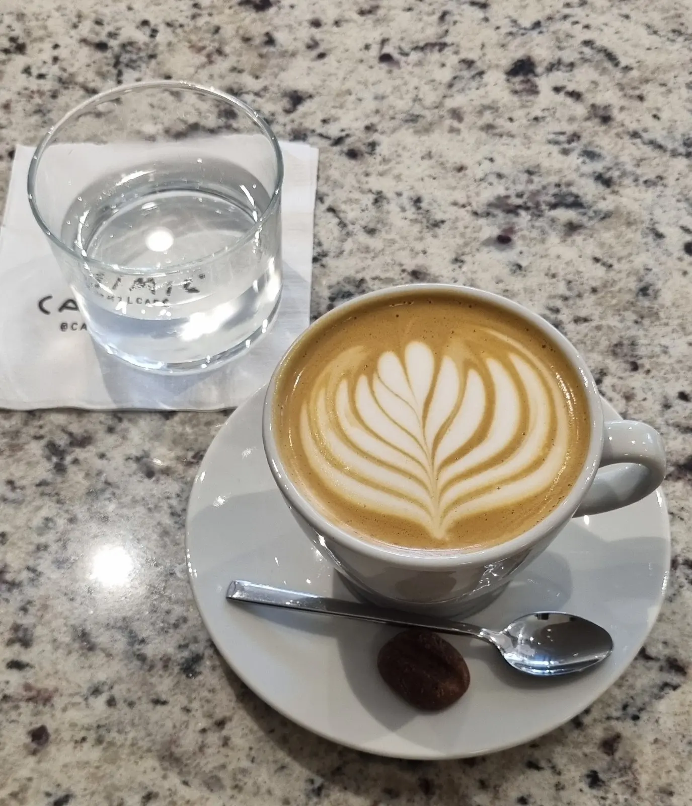 Casimil Cafe — foto 3