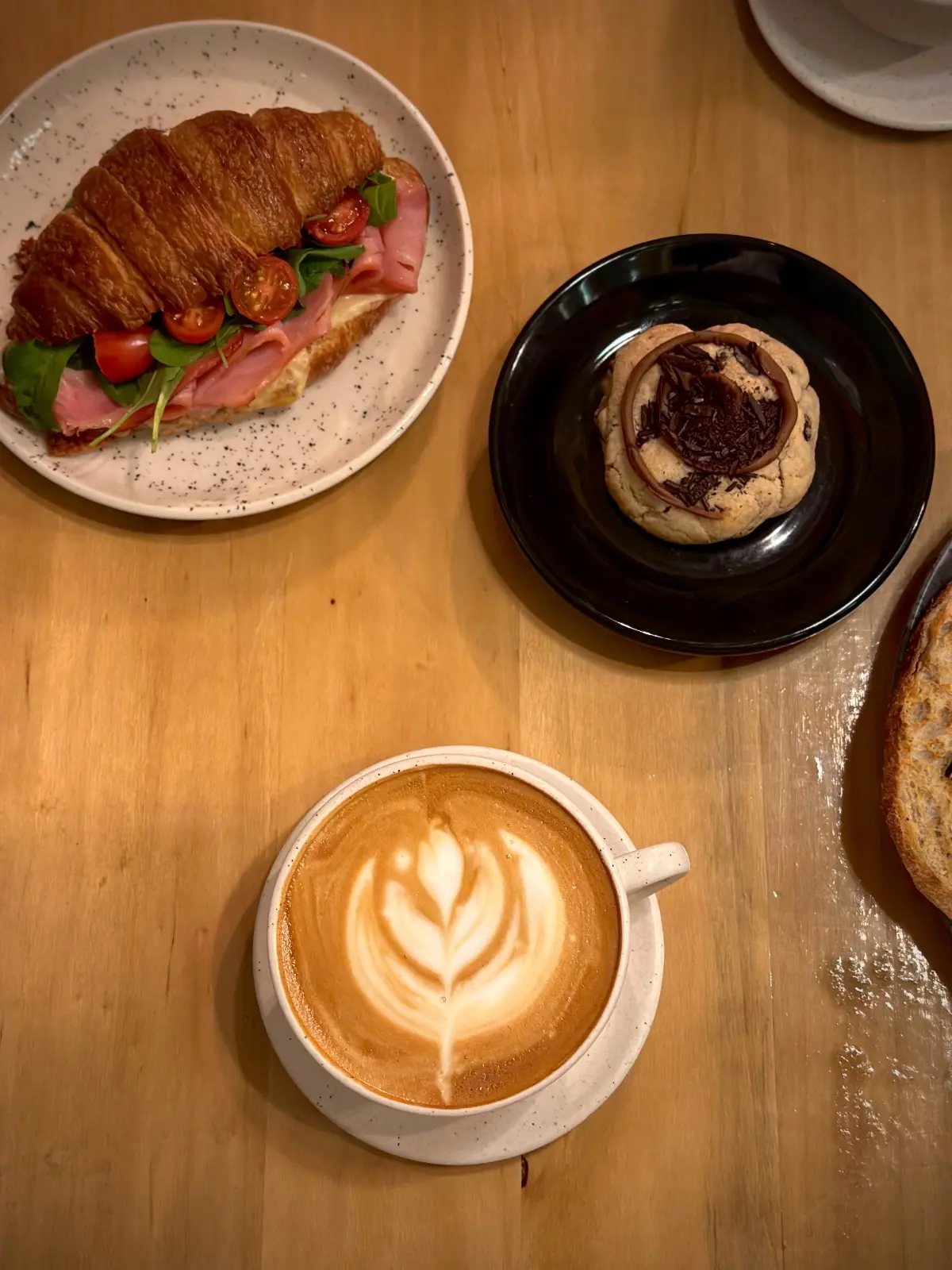 Mado Cafe 9